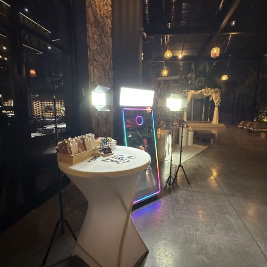 מראת סלפי, מראת צילום, עמדת צילום לאירועים